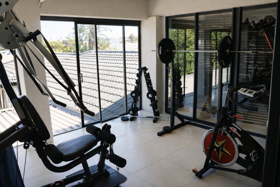 4 Bedroom Property for Sale in Flamingo Vlei Western Cape